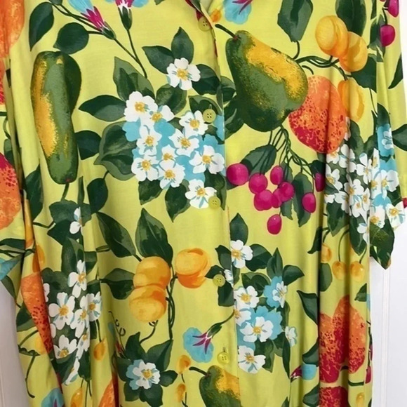 Plus Size Elisabeth by Liz Claiborne Short Sleeve Button Down Top Size 22 - Picture 6 of 9